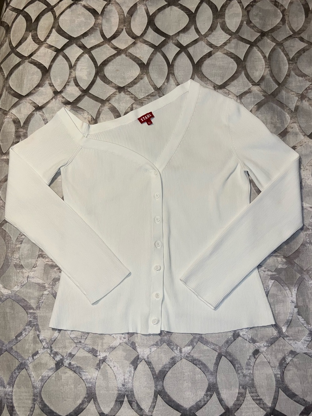 STAUD White Ribbed Button-Front V-Neck One Shoulder Cardigan